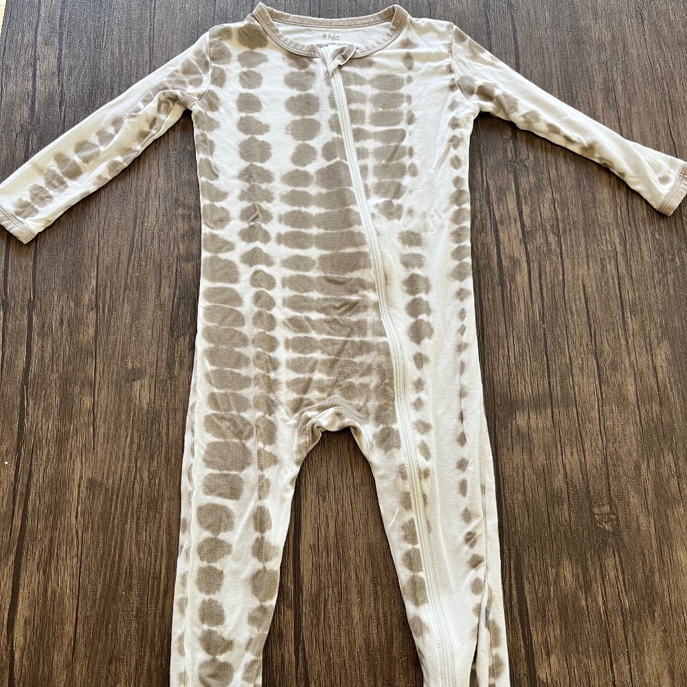 Kyte Baby Zip Romper